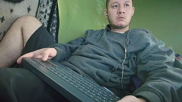 sweet cock28 online show from 11/18/25, 03:26