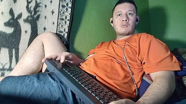 sweet cock28 online show from 02/18/26, 03:37