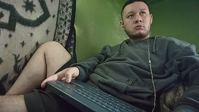 sweet cock28 online show from 11/14/25, 03:26