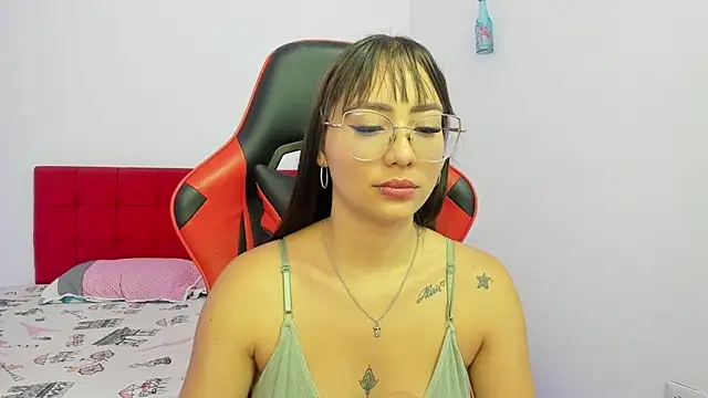 Sweet Coral  online show from 04/04/26, 08:43