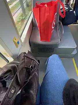 Snapshot of Thepanthera chatting on 10/17/25, 08:06 Thepanthera online show from 10/17/25, 08:06