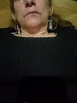 Snapshot of SeductionSilera chatting on 03/12/25, 07:14 SeductionSilera online show from 03/12/25, 07:14