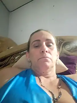 Snapshot of SeductionSilera chatting on 10/12/25, 04:25 SeductionSilera online show from 10/12/25, 04:25