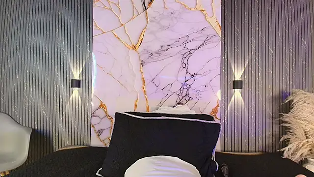 big tits in your face online show from 04/12/26, 08:12