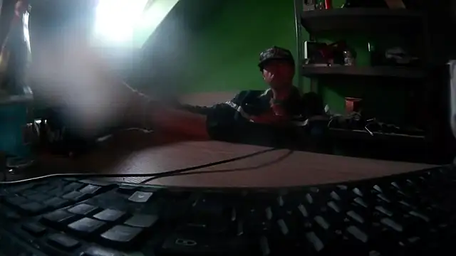 capoloveu online show from 10/02/25, 04:10