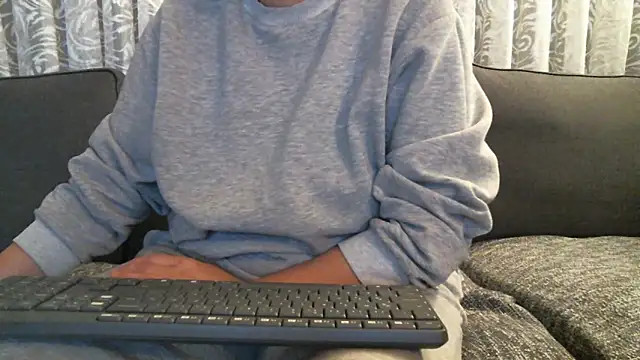 mysteriouscouple001 online show from 02/08/26, 07:00