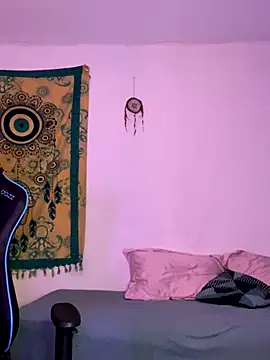 fenixgre online show from 09/24/25, 09:43