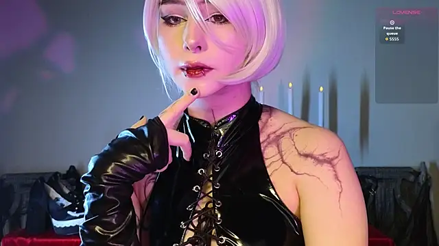 ghot1c graceeee online show from 11/11/25, 02:45