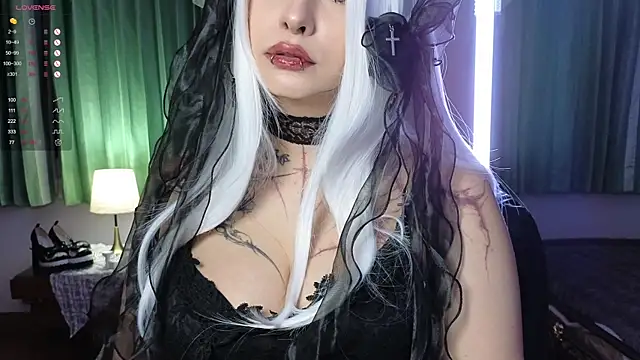 Snapshot of ghot1c_graceeee chatting on 07/25/26, 12:44 ghot1c graceeee online show from 07/25/26, 12:44