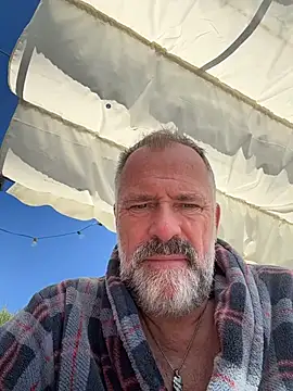 DaddybearVLC online show from 03/12/26, 11:03