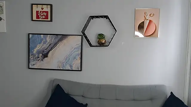 Amber Etan online show from 10/26/25, 04:07