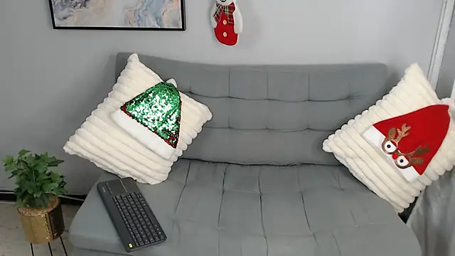 Amber Etan online show from 11/18/25, 03:37