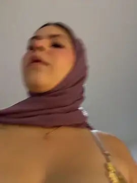 Snapshot of naughty__angel chatting on 12/01/25, 11:00 naughty angel online show from 12/01/25, 11:00