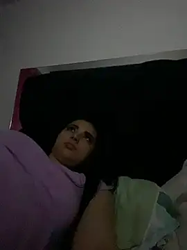 Snapshot of Natasha__Blue chatting on 09/13/25, 11:32 Natasha Blue online show from 09/13/25, 11:32