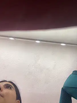 Natasha  Blue online show from 10/28/25, 06:40