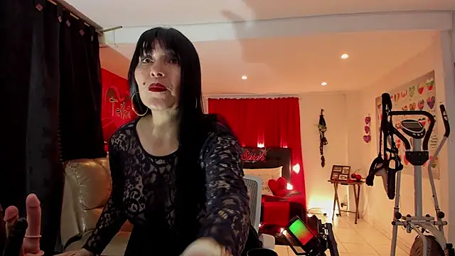 Sarah teiku online show from 04/14/26, 06:46