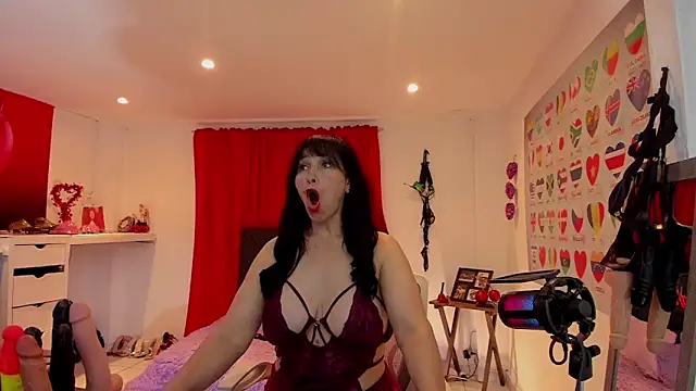 Sarah teiku online show from 05/29/26, 07:09