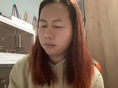 Snapshot of UrLove_Marga chatting on 10/04/25, 10:11 UrLove Marga online show from 10/04/25, 10:11