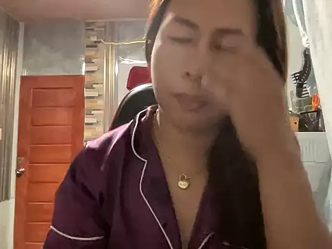 Snapshot of UrLove_Marga chatting on 06/13/26, 10:29 UrLove Marga online show from 06/13/26, 10:29