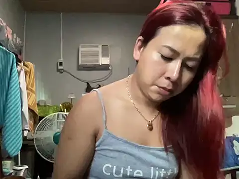 Snapshot of UrLove_Marga chatting on 11/06/25, 11:09 UrLove Marga online show from 11/06/25, 11:09