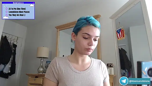 Snapshot of Lunobbione chatting on 03/04/26, 05:42 Lunobbione online show from 03/04/26, 05:42