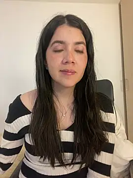 saori 10 online show from 04/29/26, 12:59
