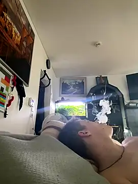 Toyjungee online show from 10/26/25, 09:20