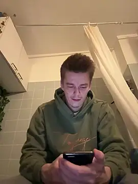 Snapshot of Toyjungee chatting on 02/03/26, 09:20 Toyjungee online show from 02/03/26, 09:20