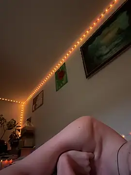 Snapshot of Toyjungee chatting on 02/09/26, 05:22 Toyjungee online show from 02/09/26, 05:22