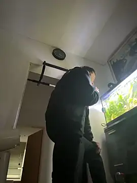 Toyjungee online show from 10/28/25, 03:22