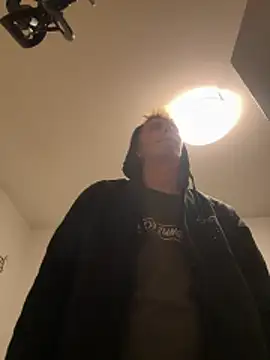 Toyjungee online show from 12/16/25, 08:24