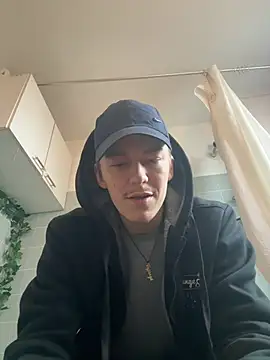 Snapshot of Toyjungee chatting on 01/19/25, 02:59 Toyjungee online show from 01/19/25, 02:59