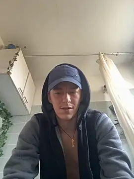 Toyjungee online show from 11/04/25, 09:02