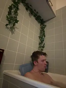 Snapshot of Toyjungee chatting on 03/01/26, 07:14 Toyjungee online show from 03/01/26, 07:14