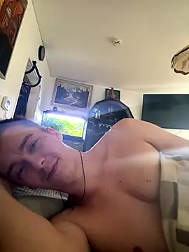 Toyjungee online show from 10/24/25, 08:46