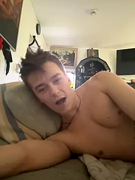 Toyjungee online show from 11/11/25, 12:00