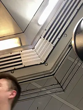 Snapshot of Toyjungee chatting on 02/02/26, 01:21 Toyjungee online show from 02/02/26, 01:21