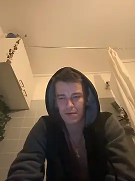 Toyjungee online show from 10/24/25, 08:52