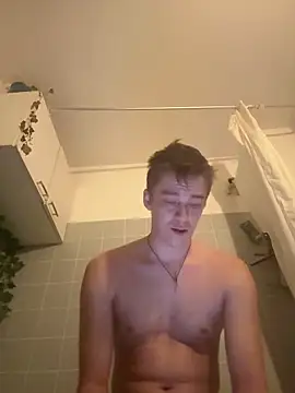 Toyjungee online show from 11/12/25, 04:33