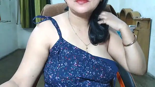 Snapshot of Cute_Mahi22 chatting on 07/11/26, 06:57 Cute Mahi22 online show from 07/11/26, 06:57