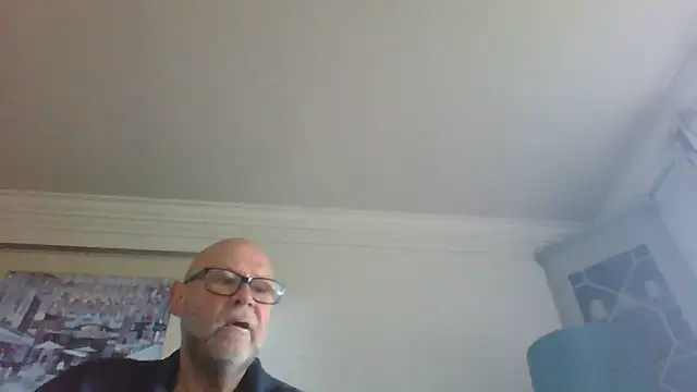Snapshot of Tempted1973 chatting on 06/13/26, 08:34 Tempted1973 online show from 06/13/26, 08:34