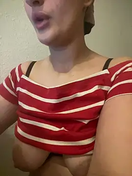 Sarahkhaalifa online show from 03/19/26, 10:21