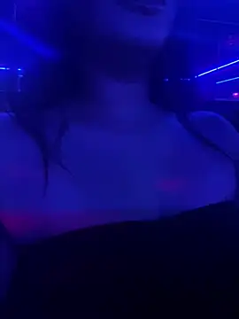 Sarahkhaalifa online show from 05/10/26, 12:58