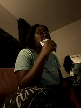 TrueeFantasee online show from 11/11/25, 05:46