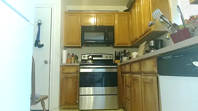 DiamondMonroeXo online show from 10/31/25, 04:36