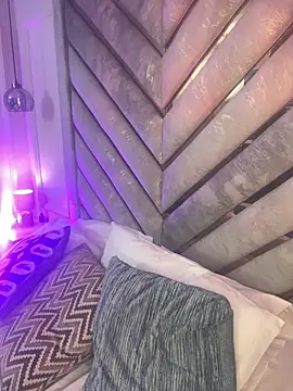 Noa Adams online show from 02/25/26, 03:07