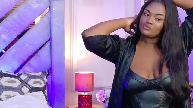 Noa Adams online show from 10/27/25, 04:02