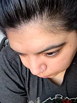 kimmiakiss22 online show from 03/25/26, 09:03