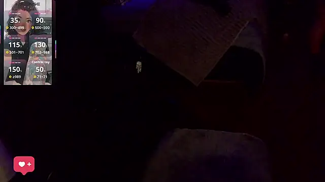 kimmiakiss22 online show from 04/13/26, 02:26