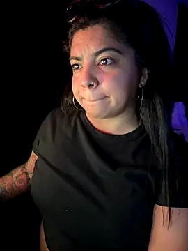 kimmiakiss22 online show from 11/14/25, 01:09